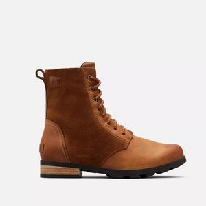 EUC, SOREL Emelie Short Lace Up Boot